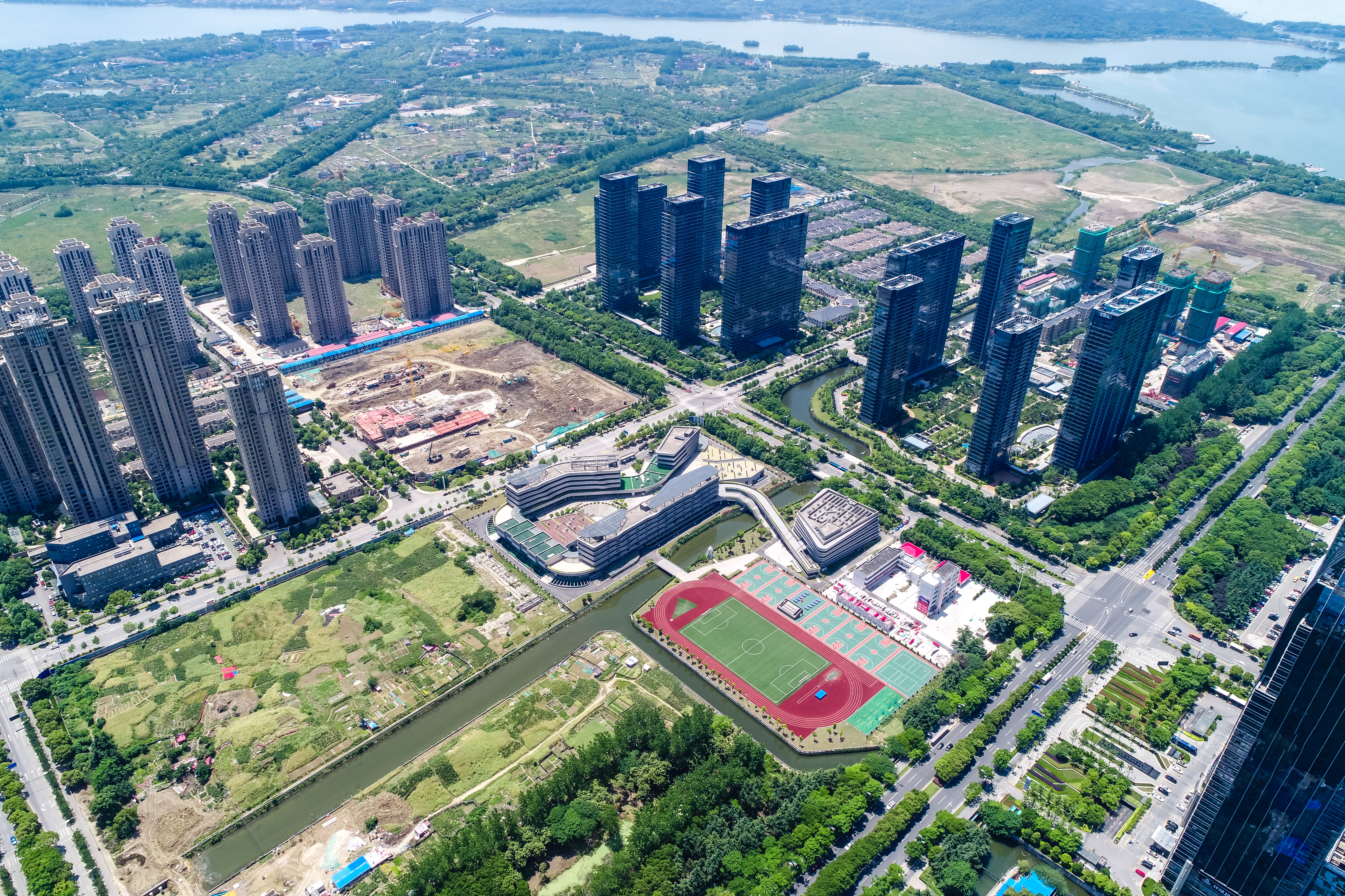 Off-Plan Property Leads in Dubai: How to Generate High-Quality Investor Demand